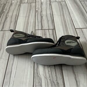 NWOT Patagonia fly fishing boots